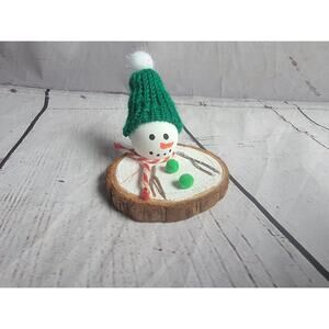 Melted Snowman Wooden Slice With Green Winter Hat Tier Sitter Wnter Decor New